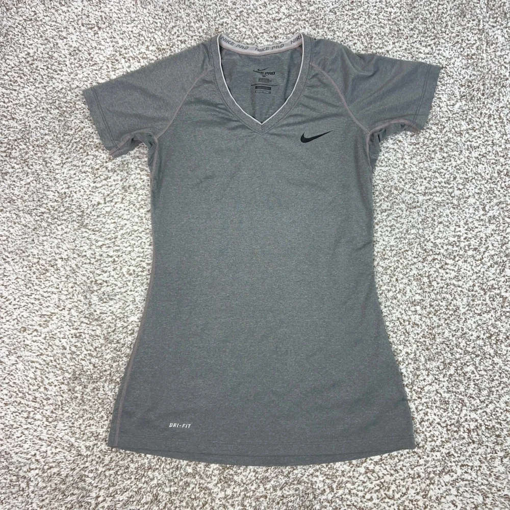 Nike Shirt Womens Small Gray Pro Dri-FIT Training VNeck Short Sleeve Fitted Top